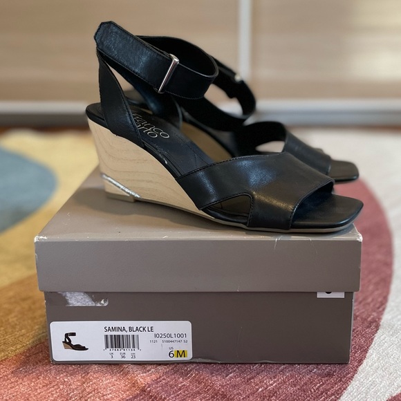 Franco Sarto Samina Sandal - Picture 7 of 8